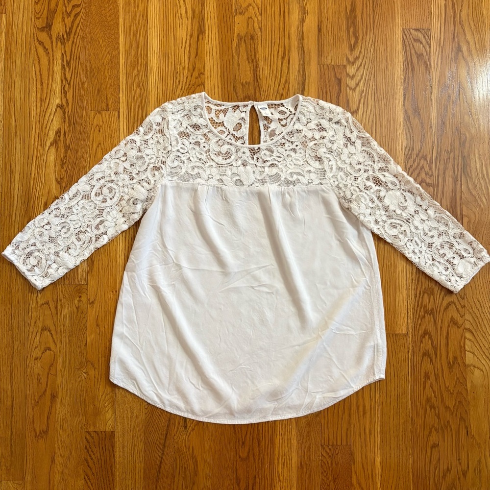 Old Navy White Lace Long Sleeve Top Blouse Shirt - Office, Work, Bridal